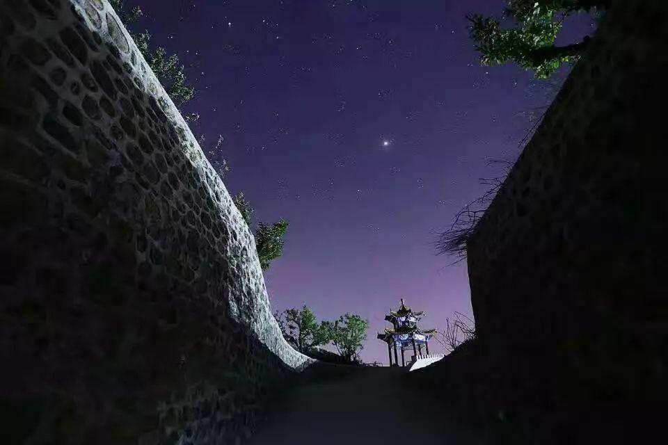 星球探险家
