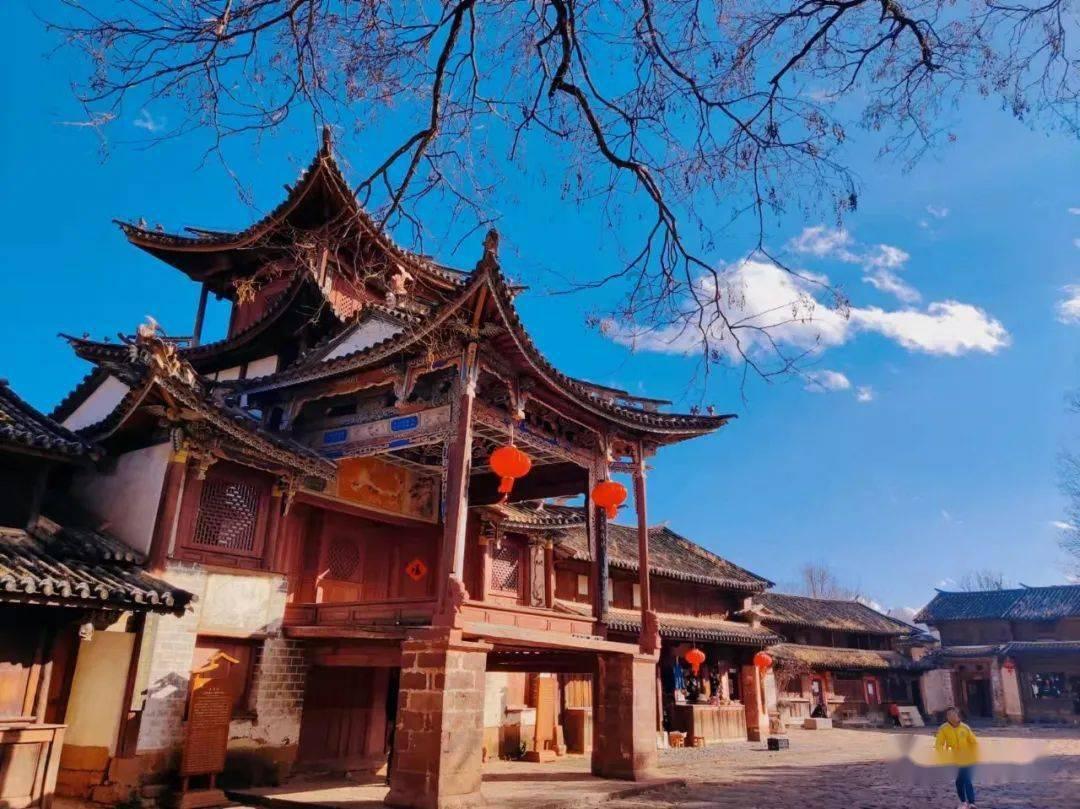 逃出美丽度假胜地
